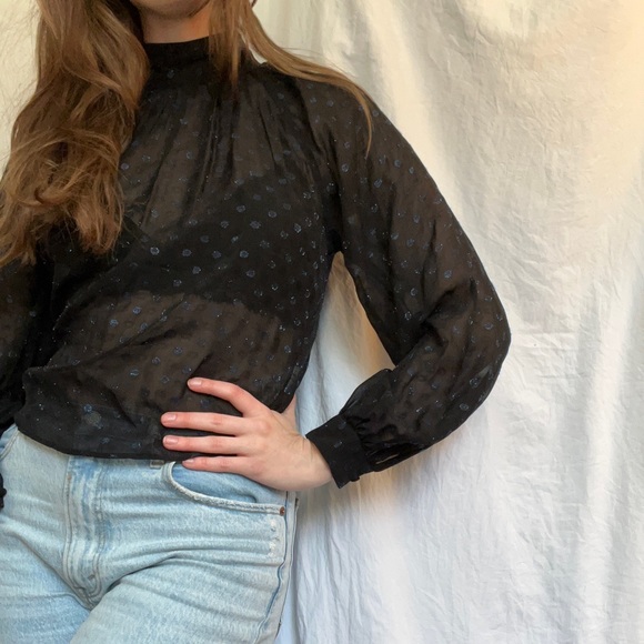 NWT & Other Stories Sheer Black & Navy Polka Dot Top - Picture 2 of 3